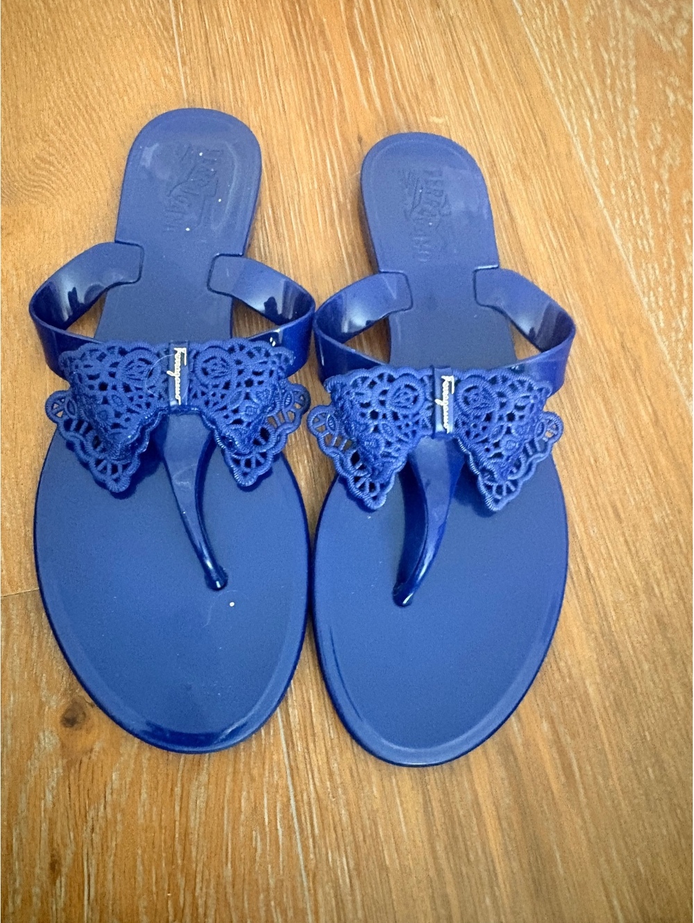 Salvatore Ferragamo Navy Blue Slide Sandals Bow Detail Size 8